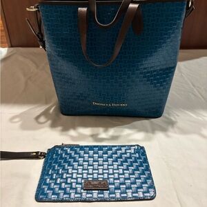 Dooney & Bourke Teal Woven Tote and Wristlet Set